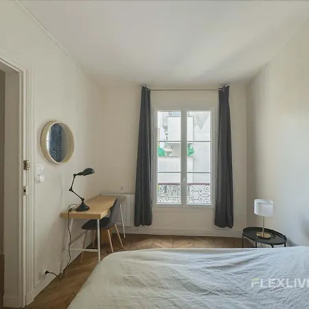 Hotel Immeuble Mesnil *